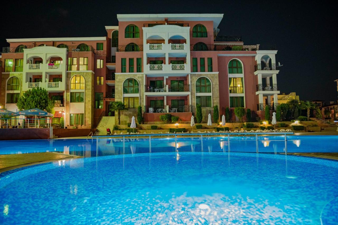Menada Sveti Vlas Apartments ภายนอก รูปภาพ