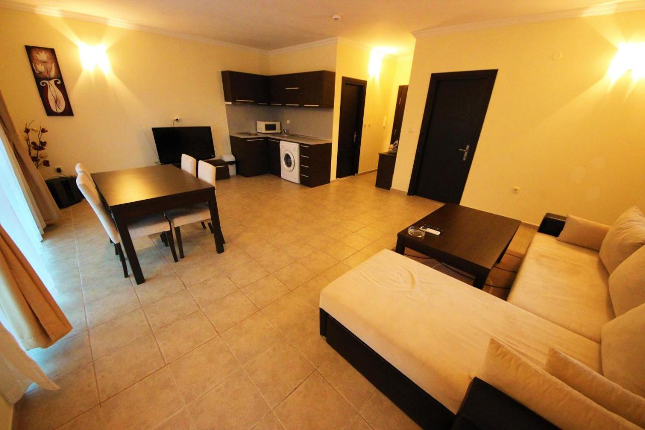 Menada Sveti Vlas Apartments ภายนอก รูปภาพ